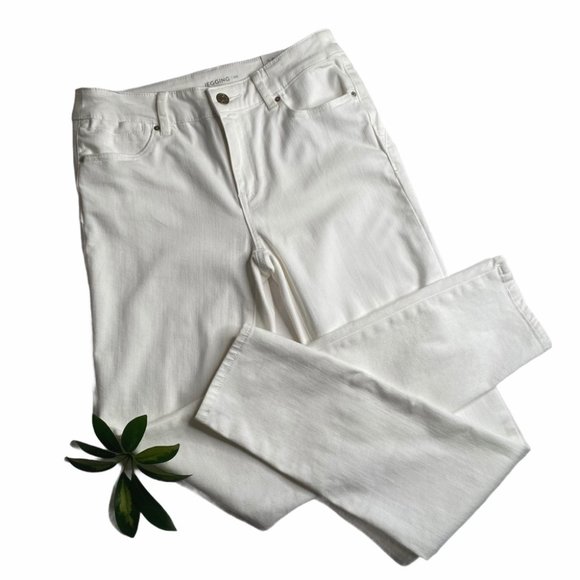 CHICO'S PLATINUM Alabaster Denim Jegging 00/2